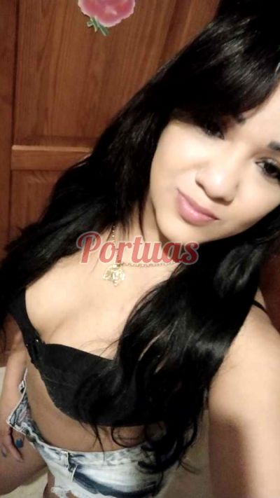 Michelle, puta em Faro