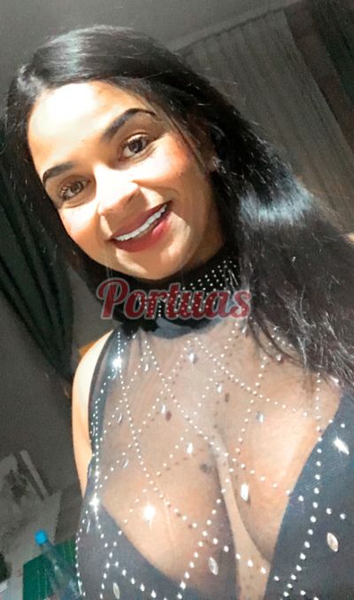 Kiara 965342043, Puta em Sines
