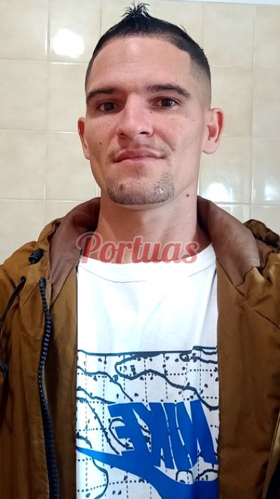 Alison, Homens em Portimão