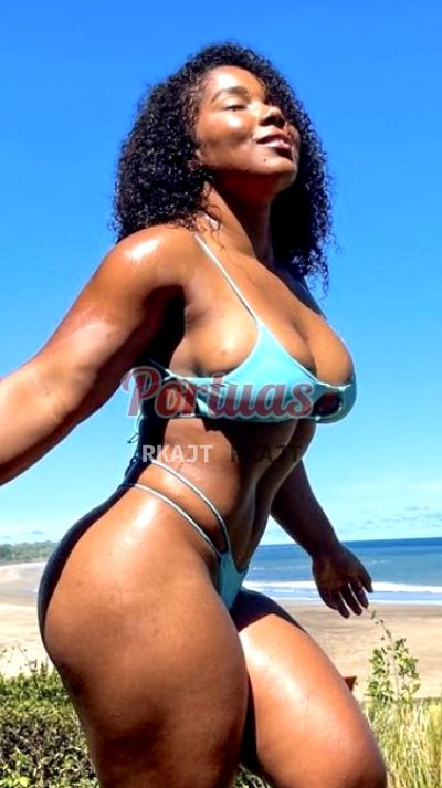 Keryna, Escort em Quarteira