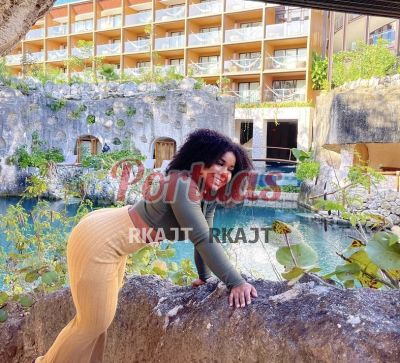 Keryna, Puta em Quarteira