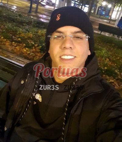 Augusto, Homens em Costa da Caparica