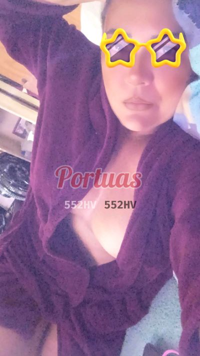 Paola, Mulher que faz videochamadas e sexting