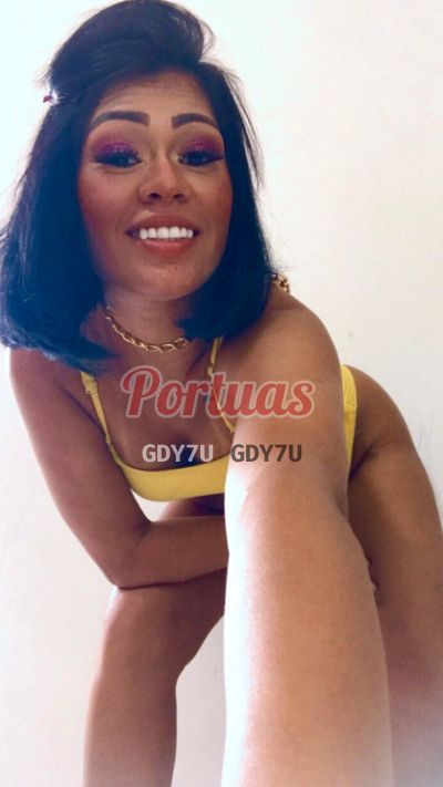 Pryscilla Romana, Mulher que faz massagens eróticas em Lisboa