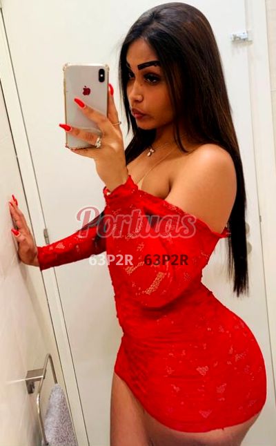 Isabela, Transex em Leiria