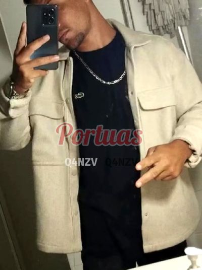 Anderson, Homens em Albufeira