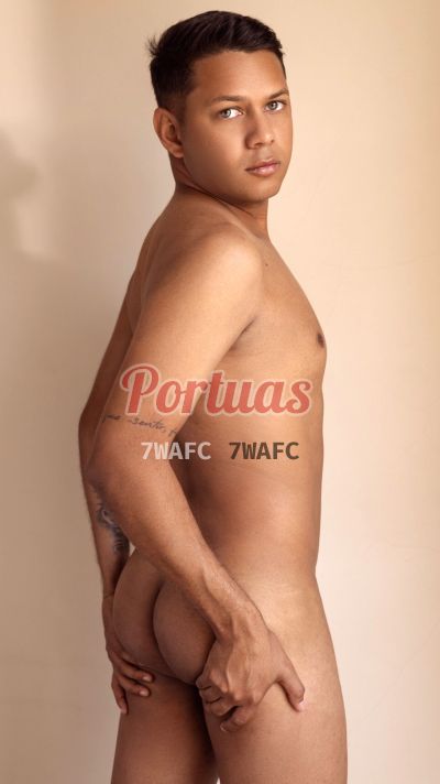 Gabriel 923255315, homem em Lagos