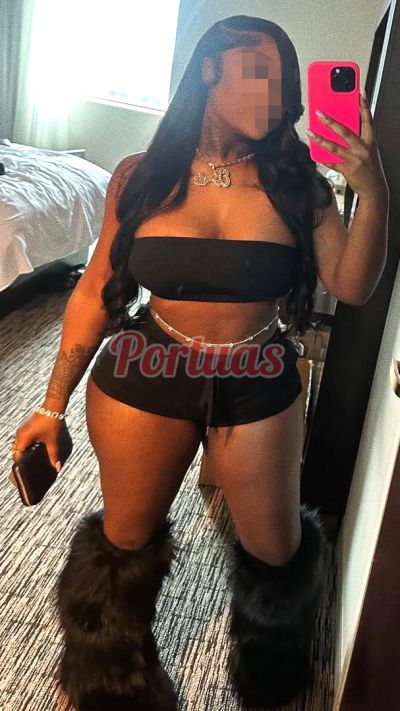 Carolina 910962123, Escort em Quarteira