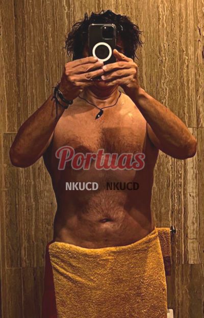 LT 964185633, Homem em Porto