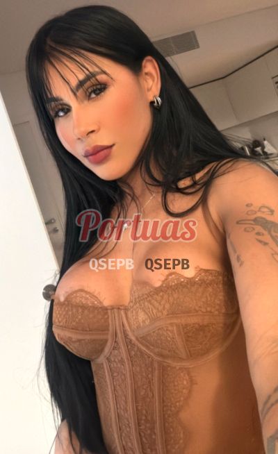 Nahuria Valmont, escort em Lisboa