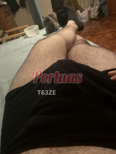 Carlos 913383242, Homens em Lisboa