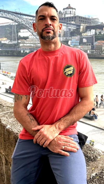 Mr Tchello 925933135, Homens em Porto