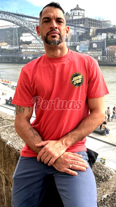 Mr Tchello 925933135, Homens em Porto