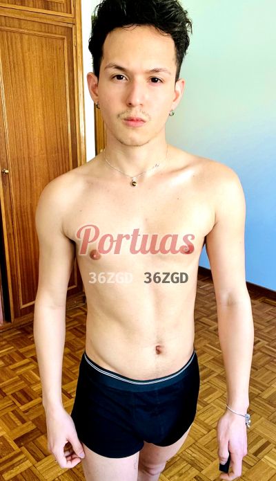 Pedro 915543807, Homem em Porto