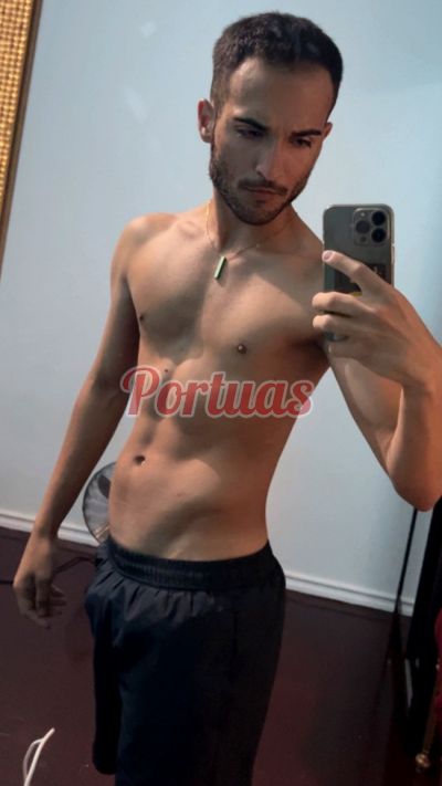 Cristian Serrano 920023582, Homem em Lisboa