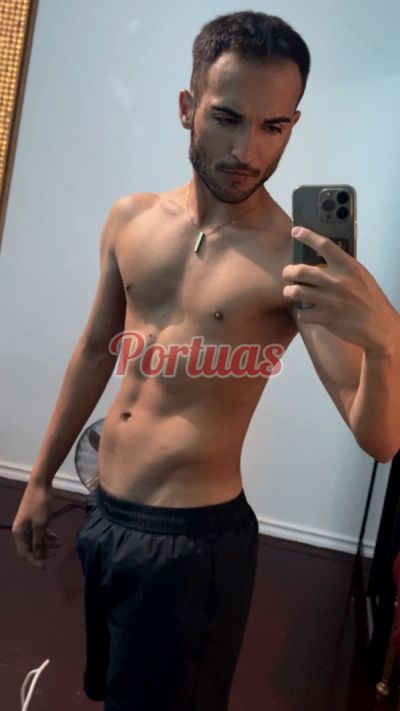 Cristian Serrano 920023582, Homem em Lisboa