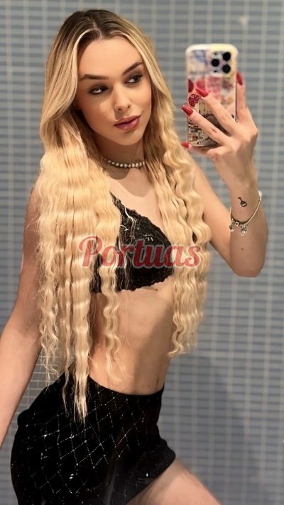 Nicolly 967056154, travesti em Lisboa