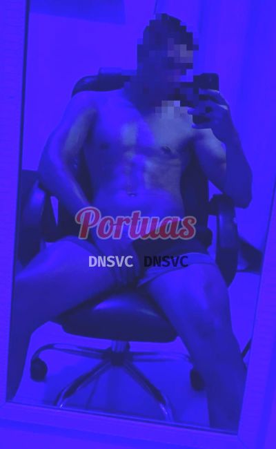 Alex Alves, homem que faz massagens eróticas em Lisboa