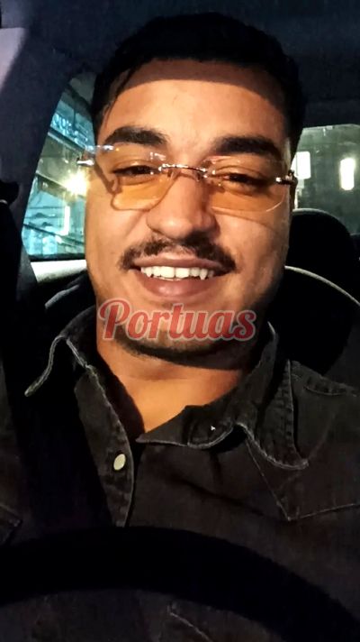 Rafa, homem em Porto