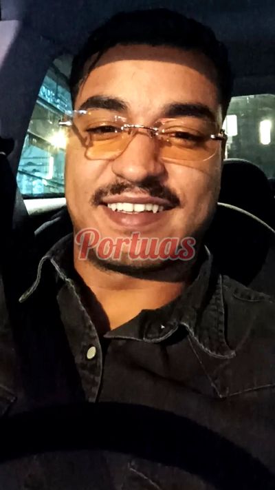 Rafa, homem em Porto