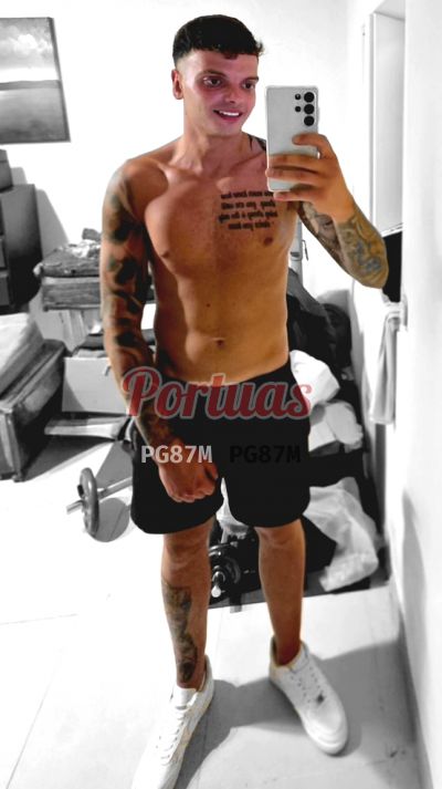 Filipe, homem em Porto