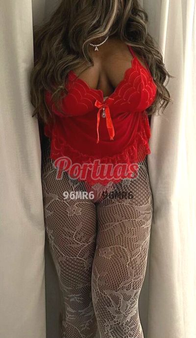 Aurora Duelas, mulher que faz massagens eróticas em Portimão