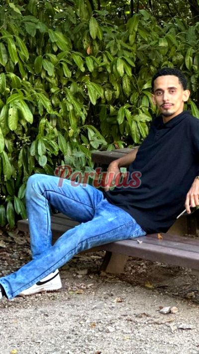 Erik Costa, homem em Águeda