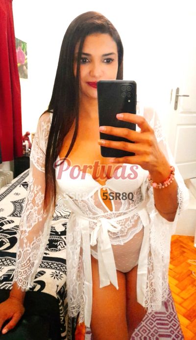 Camila 920302108, massagista em Lisboa