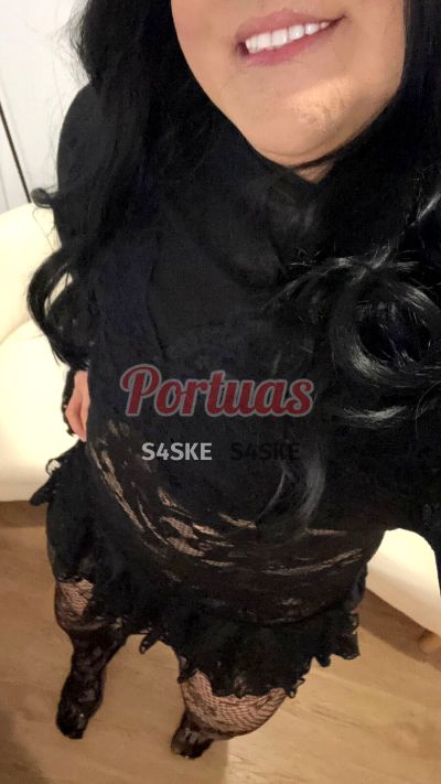 Ketlen, travesti em Alvalade (Lisboa)