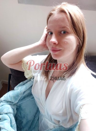 Alissia, massagista em Porto