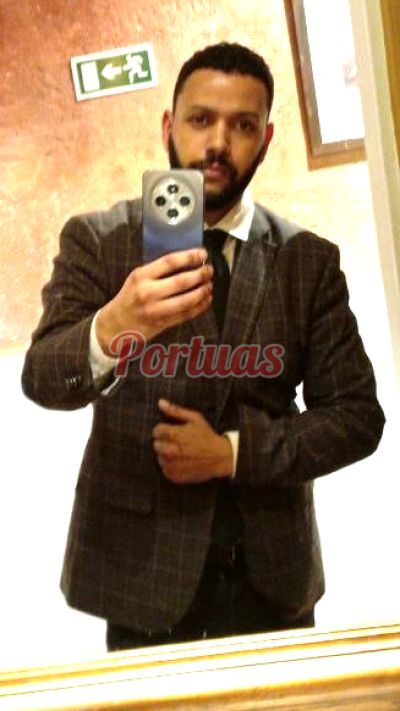 Anny, homem em Lisboa