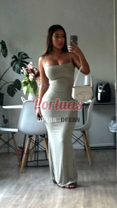 Sheila Fournet, escort em Porto