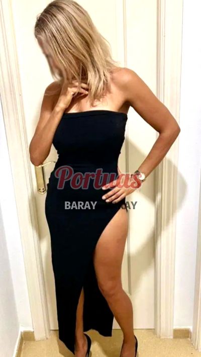 Marta, acompanhante em Maia