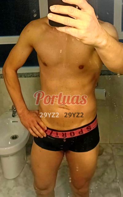 Kaio Cesar, homem em Porto