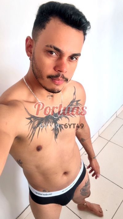 Felipe, homem em Estrela (Lisboa)