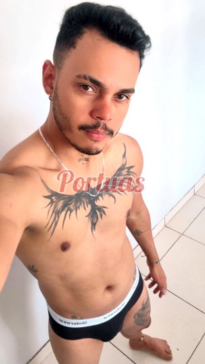 Felipe, homem em Estrela (Lisboa)