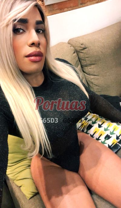 Mariah Santiago, travesti em Lisboa