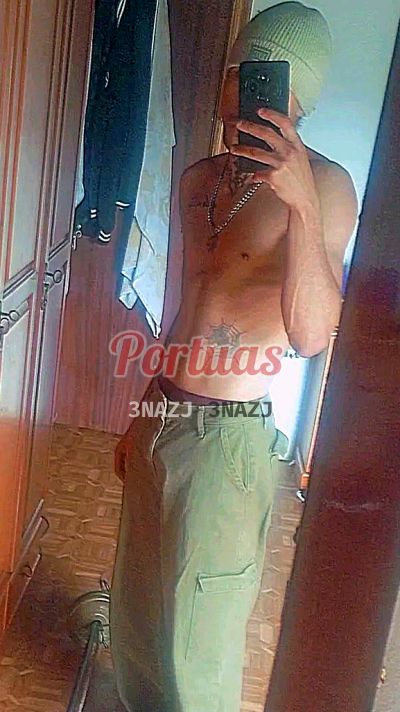 Skyeyes, homem em Chaves