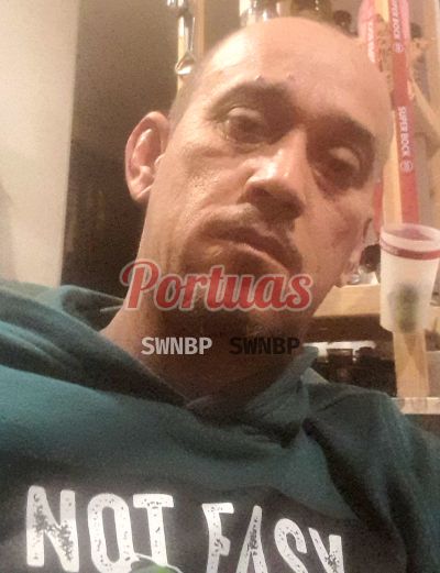 Carlos Roberto, homem em Lisboa