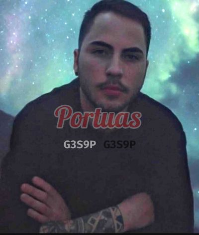 Diego, homem que faz massagens eróticas em Lisboa