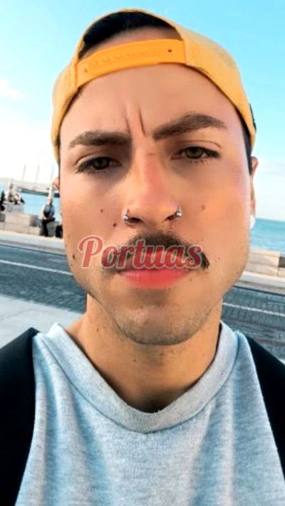 Diego, homem que faz massagens eróticas em Lisboa