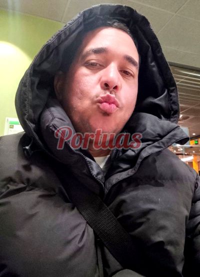 Boy 927955347, homem em Albufeira
