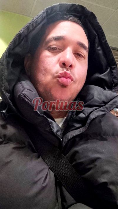 Boy 927955347, homem em Albufeira