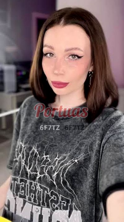 Mia 961728773, puta em Faro