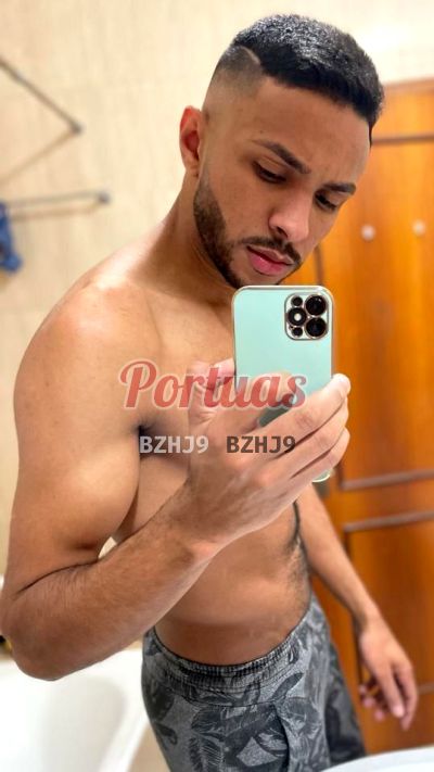 Henrique Fonseca 920598729, homem em Olhão