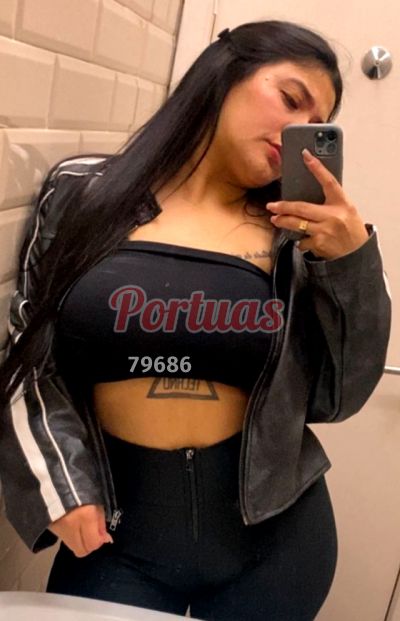 Jade 936457940, acompanhante em Esposende