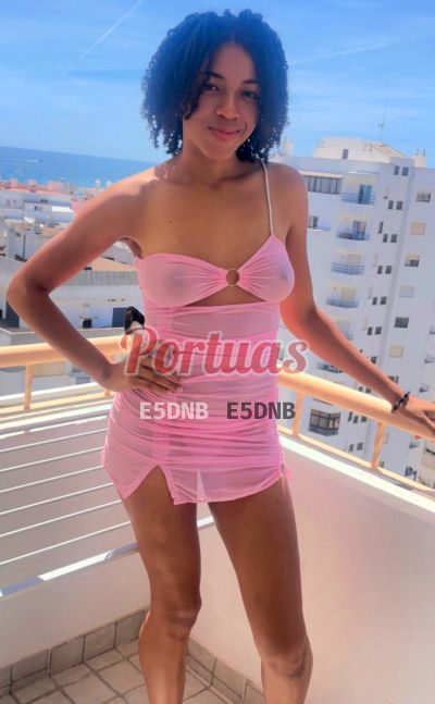 Yara 966387499, puta em Quarteira