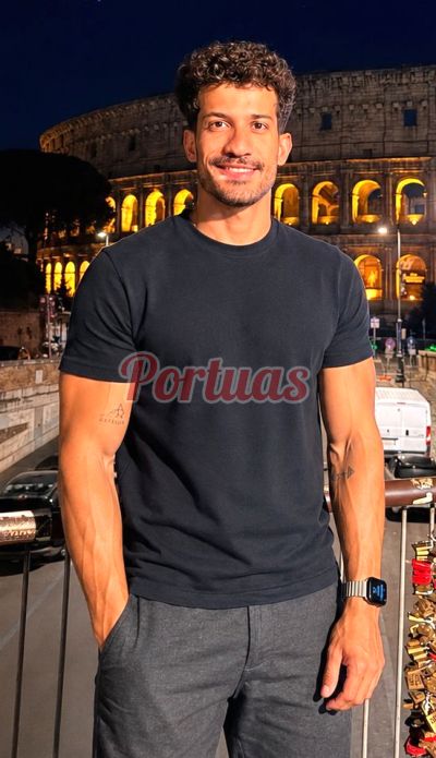 Stefano 920250781, homem em Porto