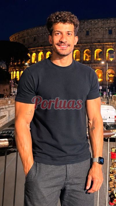 Stefano 920250781, homem em Porto