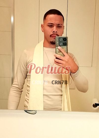 Gil 926822915, homem em Lisboa